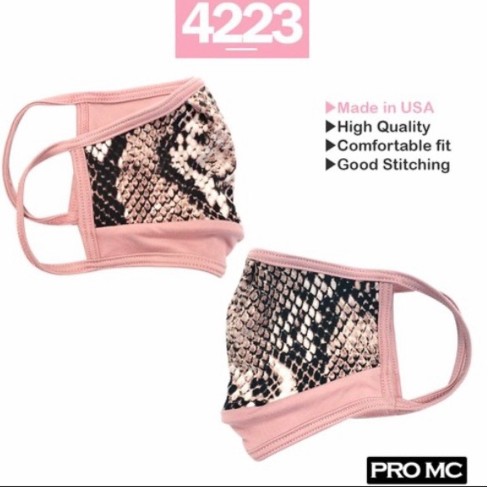 βΌοΈ Pink Snake Fashion Protective Face Mask - Picture 3 of 3